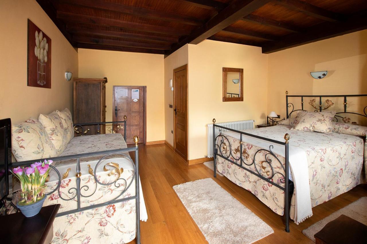 La Casona De Lombrana, En Polaciones Esterno foto