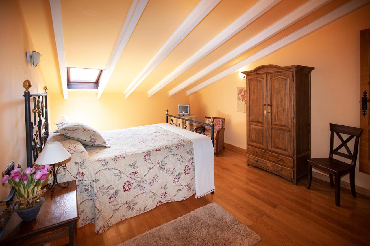 La Casona De Lombrana, En Polaciones Esterno foto