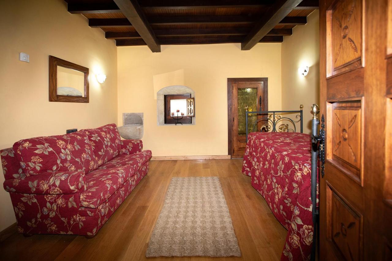 La Casona De Lombrana, En Polaciones Esterno foto