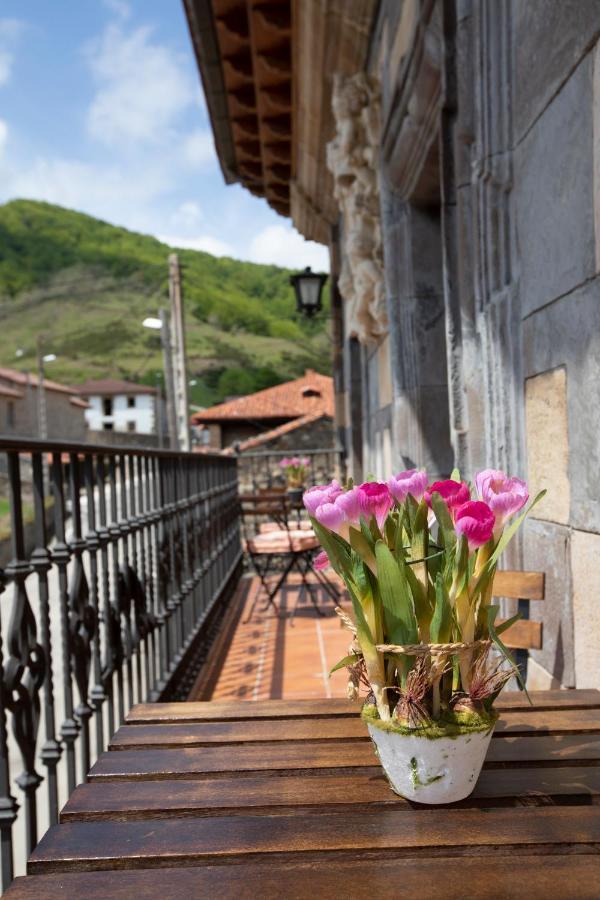 La Casona De Lombrana, En Polaciones Esterno foto